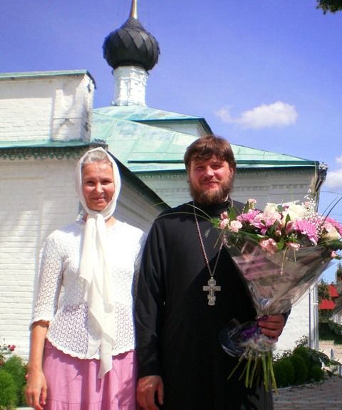 Иерей Александр Рябков с матушкой Натальей